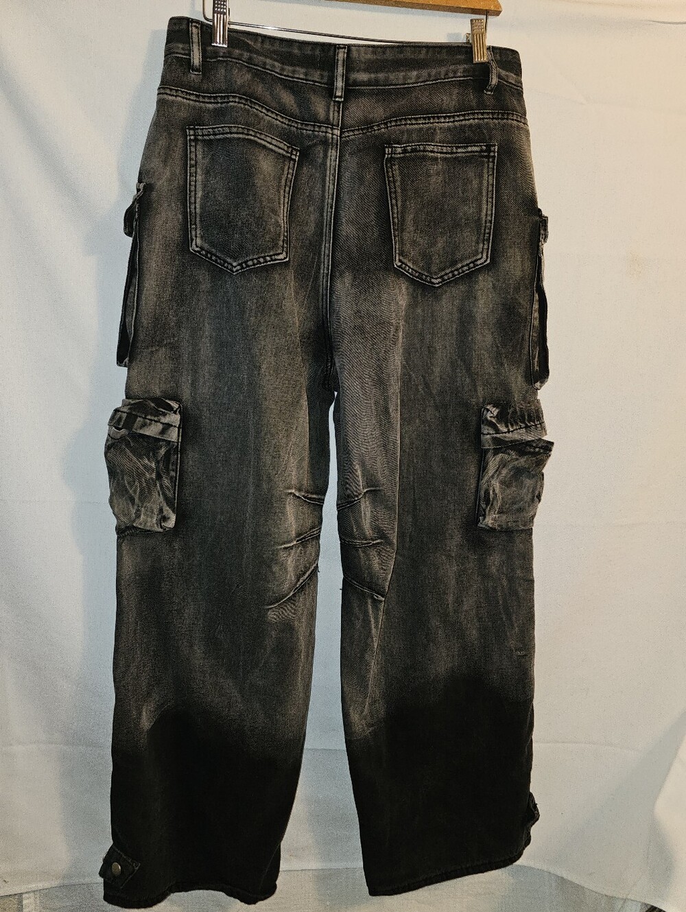 Ombre Multi Pocket Wide Leg Cargo Jeans By Micas Size XL - Picture 9 of 15